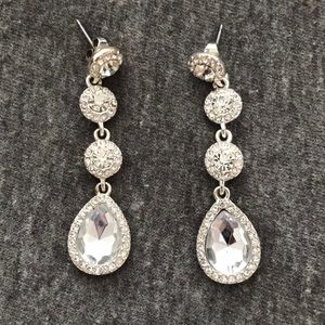 Claire’s dangle earrings